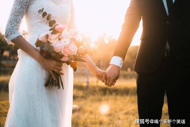 升空的愤怒奶奶